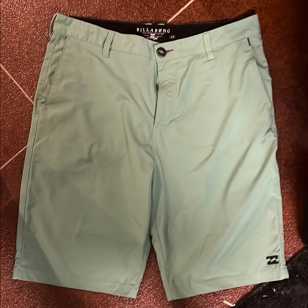 Billabong short